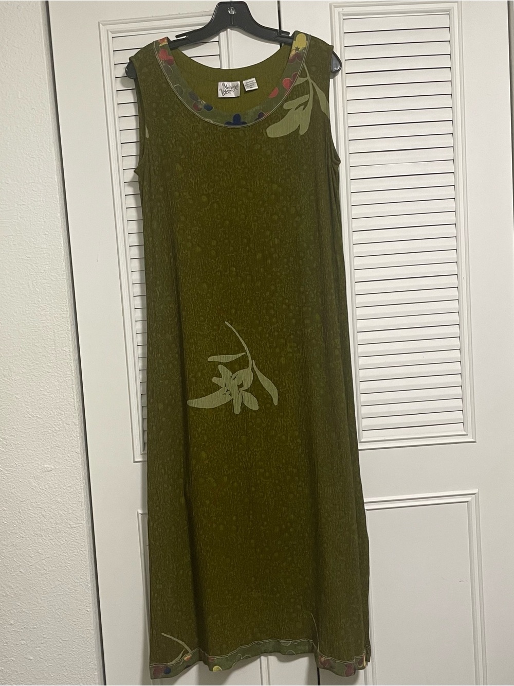 Vintage Midnight Velvet Olive Green Sleeveless Floral Maxi Dress